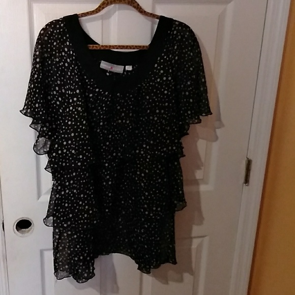 Avenue studio two flare ladies tops - Picture 4 of 7